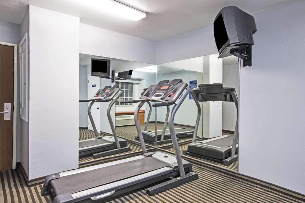 Microtel Inn & Suites By Wyndham Garland/Dallas Einrichtungen foto